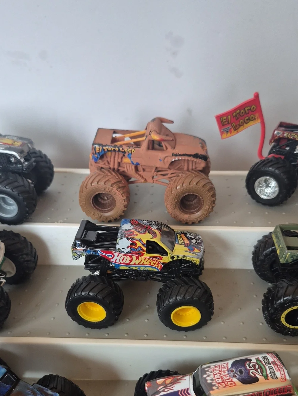 Preowned Assorted Monster Trucks  - Multicolor Lot Of 10 Diecast Nice Condition